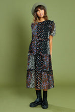 Load image into Gallery viewer, Floral Midi Dress