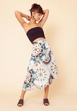 Load image into Gallery viewer, Tie Dye Midi Skirt