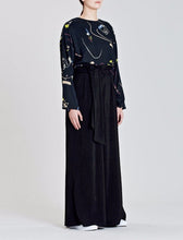 Load image into Gallery viewer, Floral Oversized Top