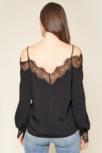 Load image into Gallery viewer, Long Sleeve Lace Top